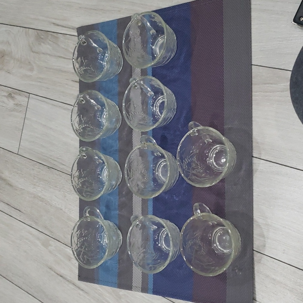 3/$35 Set of 10 vintage punch bowl cups